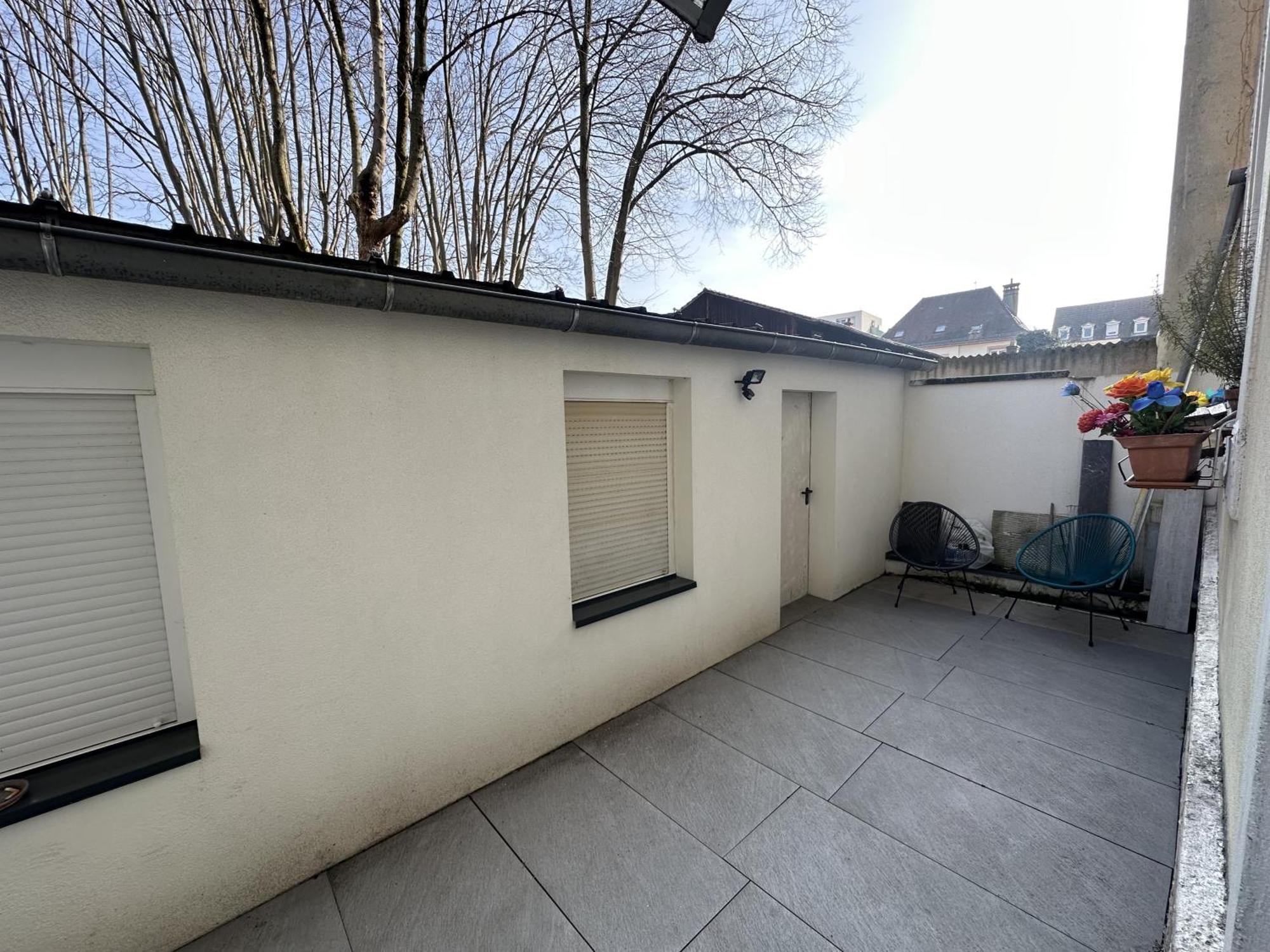 # Le 10 # Joli Studio, Tout Equipe Mulhouse Centre Екстериор снимка